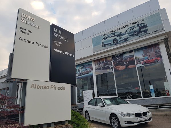 Alonso Pineda Concesionario BMW MINI