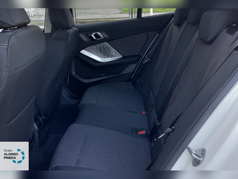 BMW Serie 1 120i foto 24