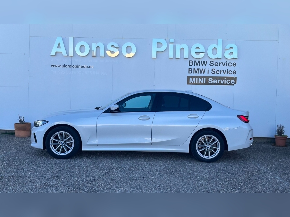 BMW Serie 3 320 d foto 3