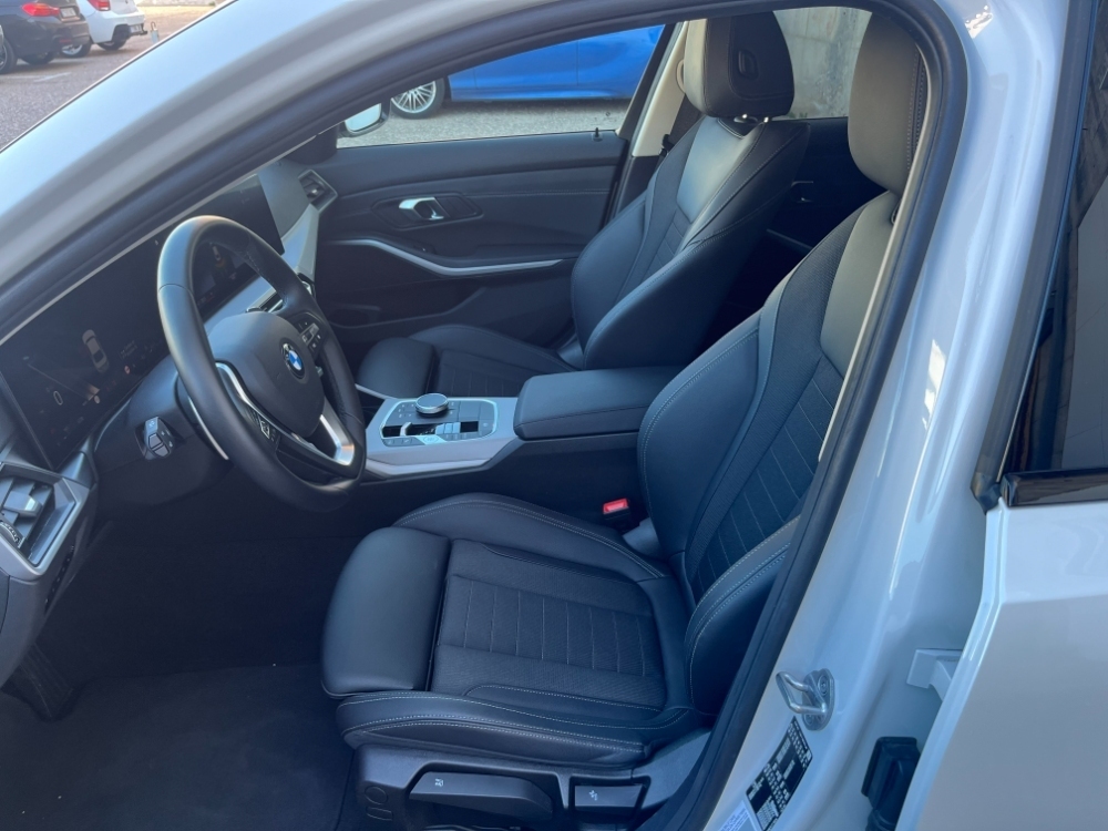 BMW Serie 3 320 d foto 14