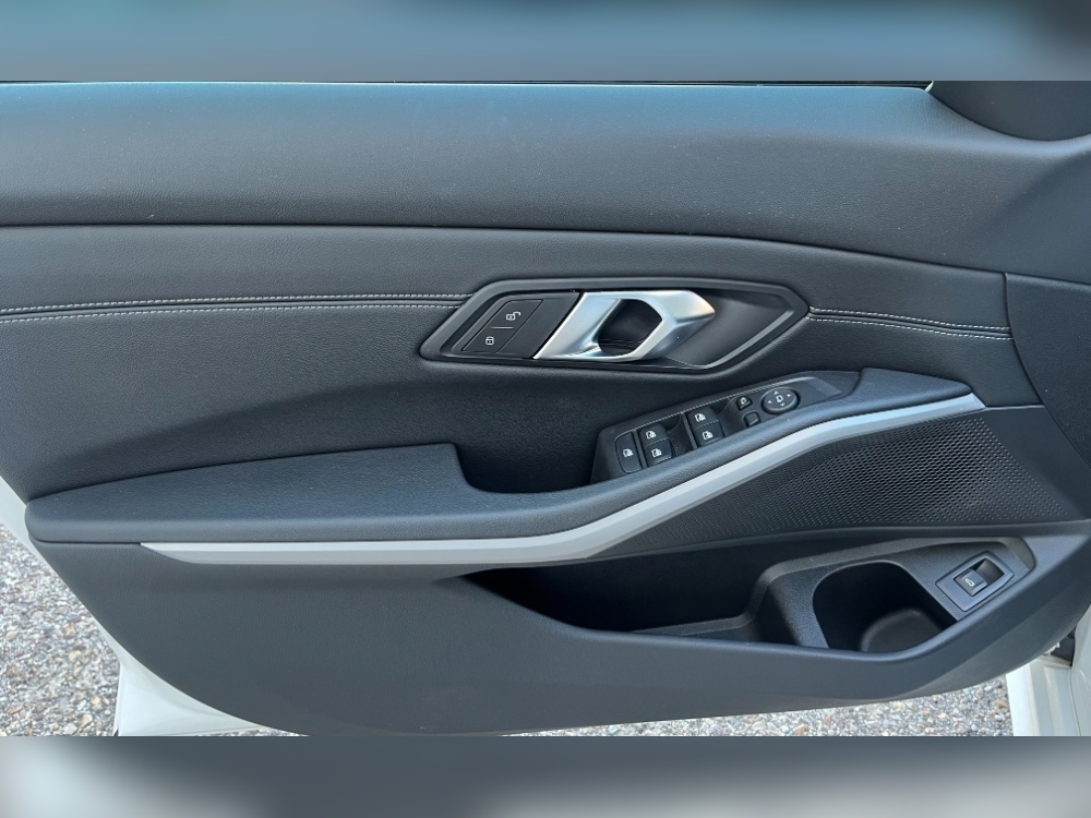 BMW Serie 3 320 d foto 20