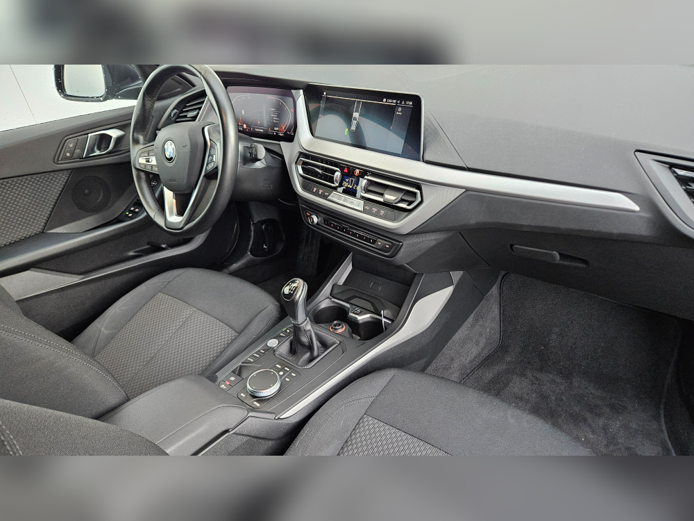 BMW Serie 1 118i foto 15
