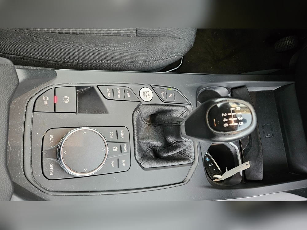 BMW Serie 1 118i foto 16