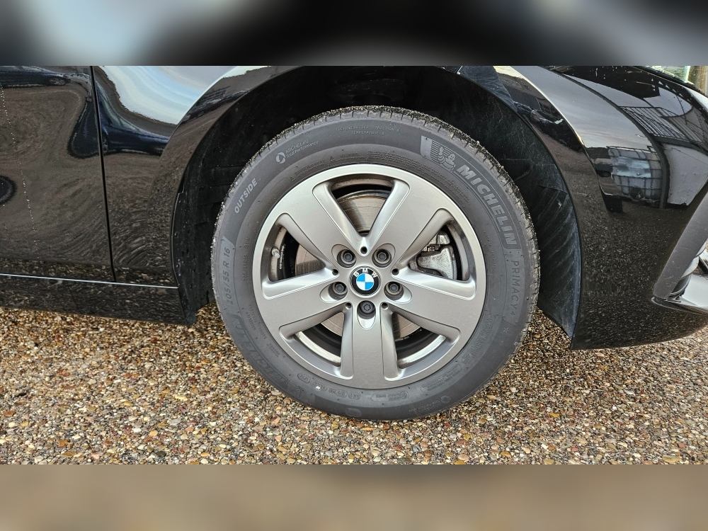 BMW Serie 1 118i foto 11