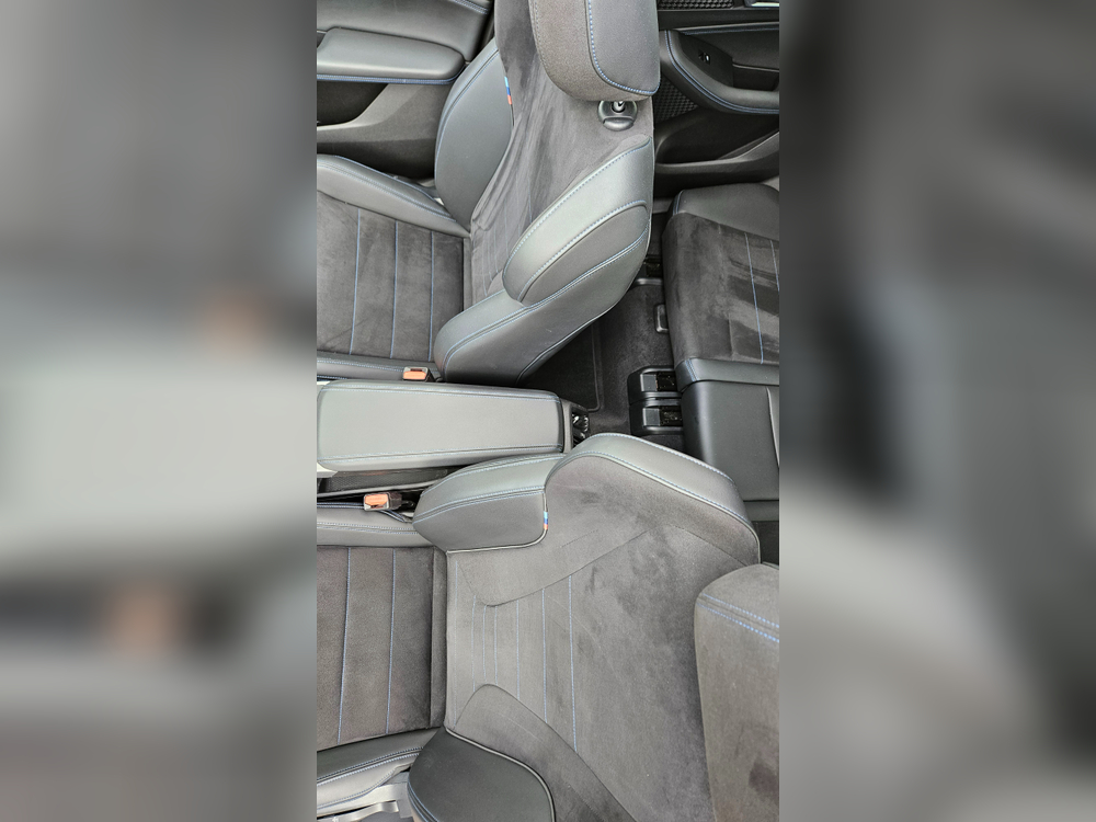 BMW Serie 2 220 i M Sport foto 24