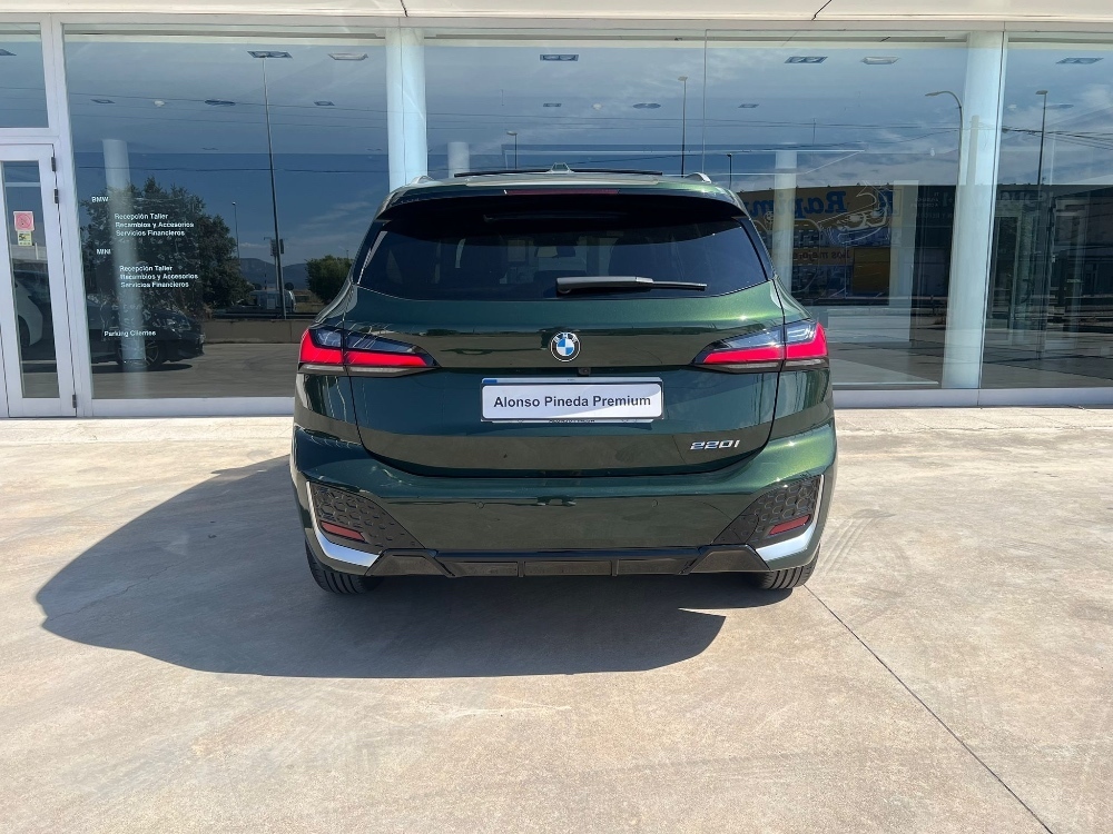 BMW Serie 2 220 i M Sport foto 7