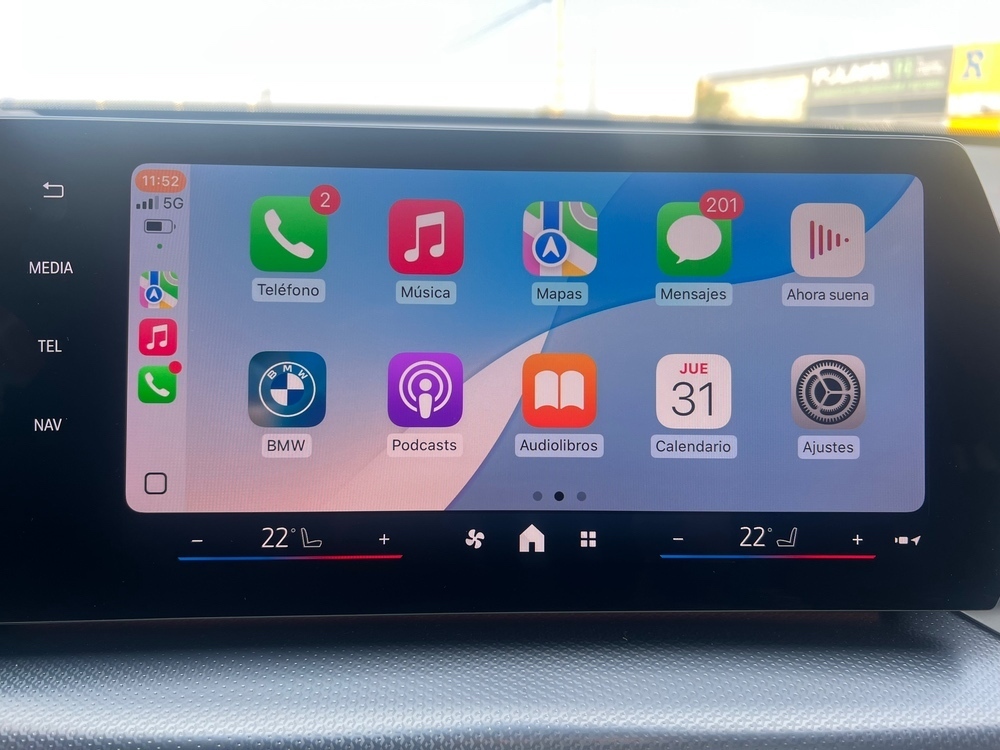 BMW Serie iX2 20 eDrive foto 16