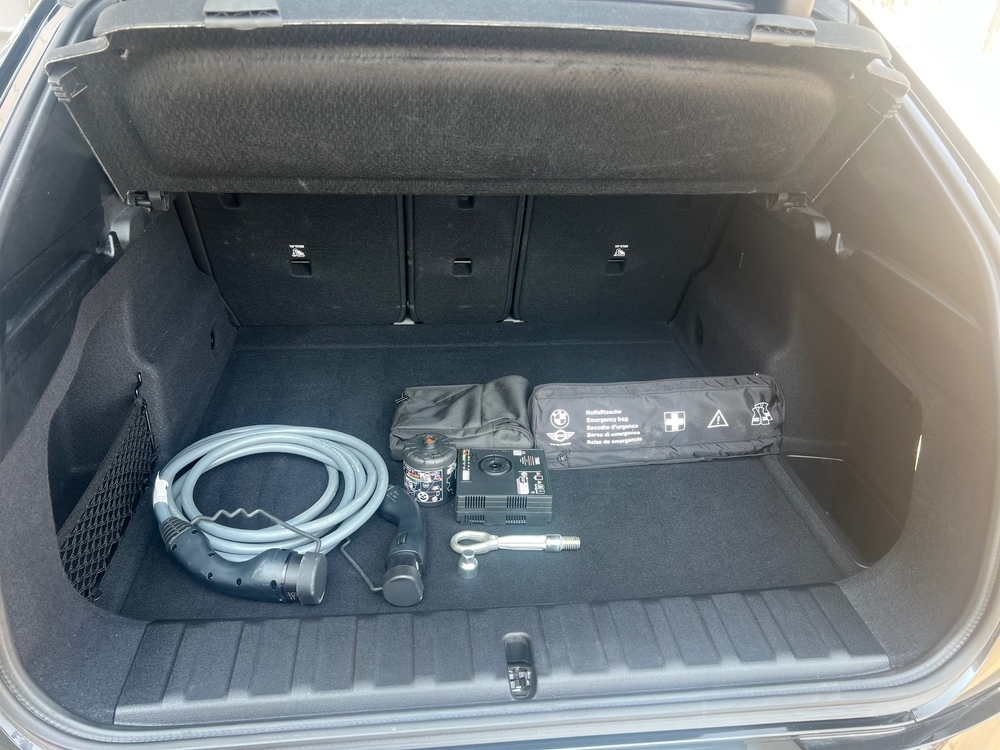 BMW Serie iX2 20 eDrive foto 25