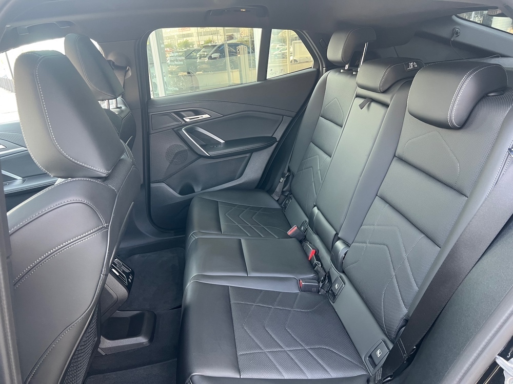 BMW Serie iX2 20 eDrive foto 11