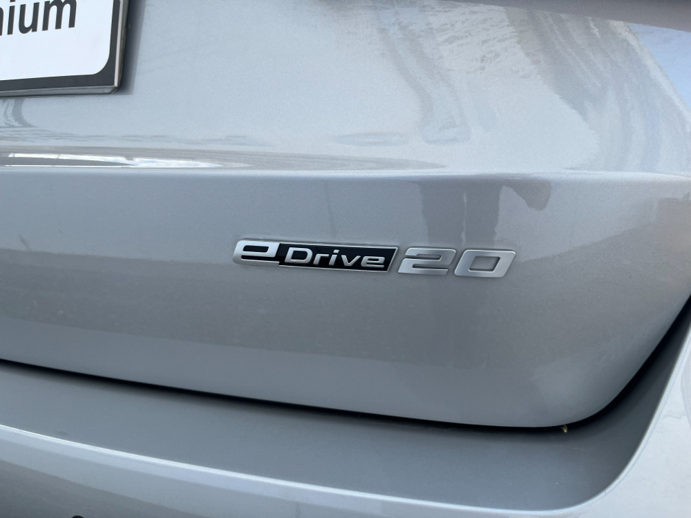 BMW iX1 20 eDrive xLine foto 15