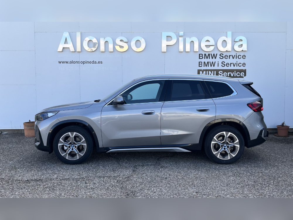 BMW iX1 20 eDrive xLine foto 5