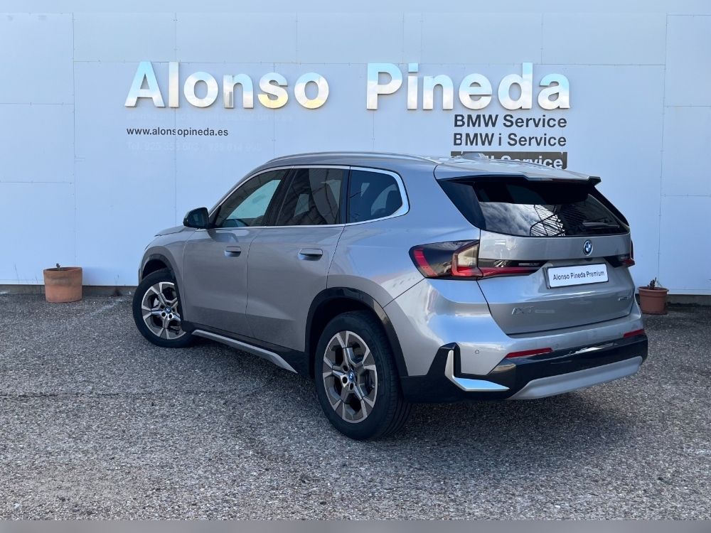 BMW iX1 20 eDrive xLine foto 7