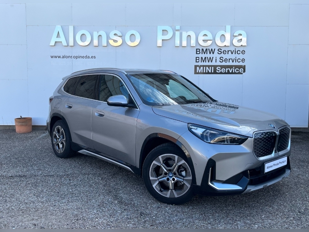 BMW iX1 20 eDrive xLine foto 9