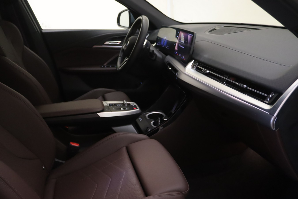 BMW X2 18 d sDrive M Sport foto 4