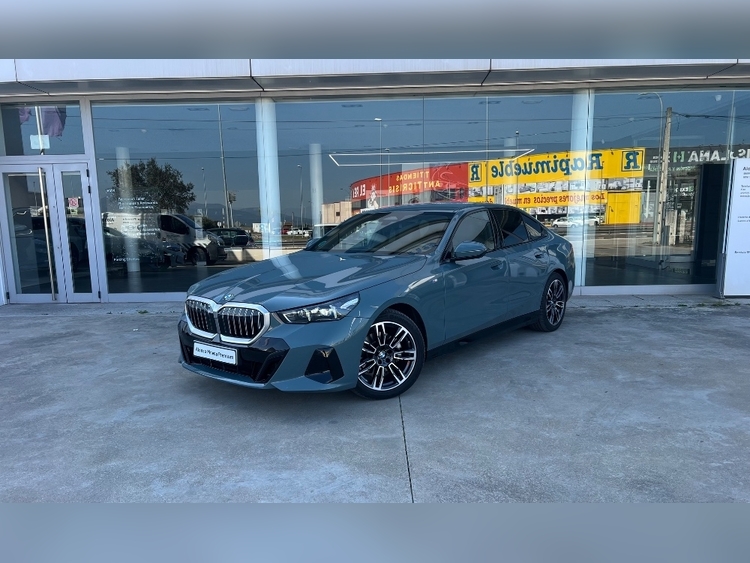 BMW Serie 5 520 d xDrive M Sport foto miniatura