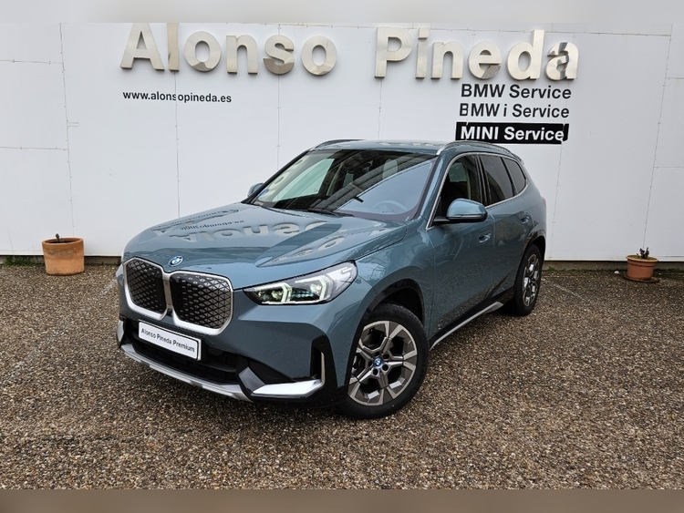 BMW iX1 20 eDrive xLine foto miniatura