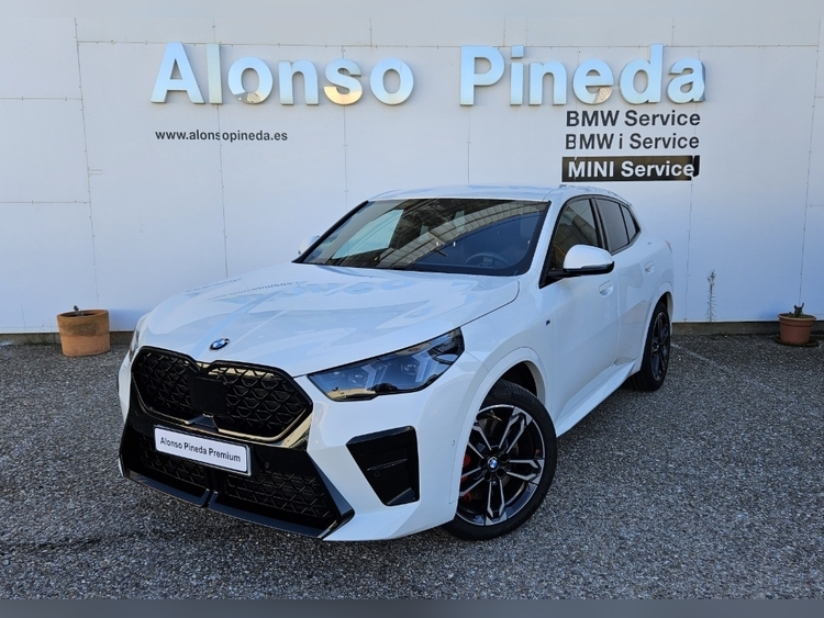 BMW X2 18 d sDrive M Sport foto miniatura